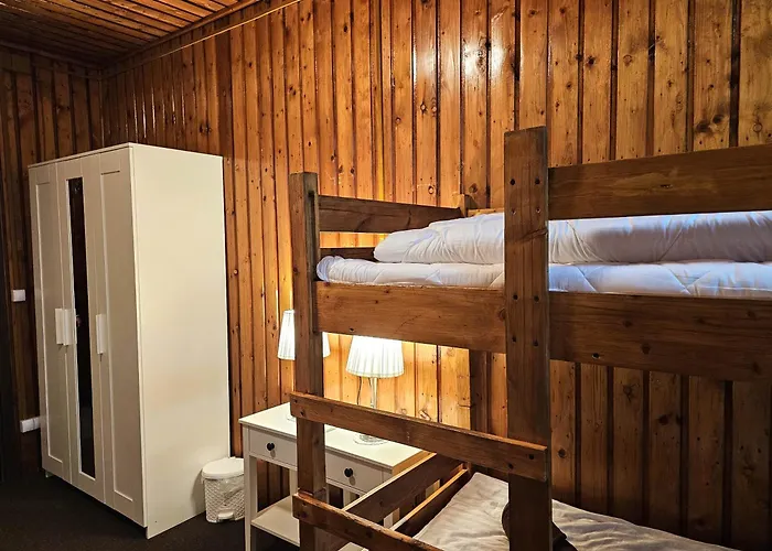 Schronisko Gościniec RównicaPensjonat